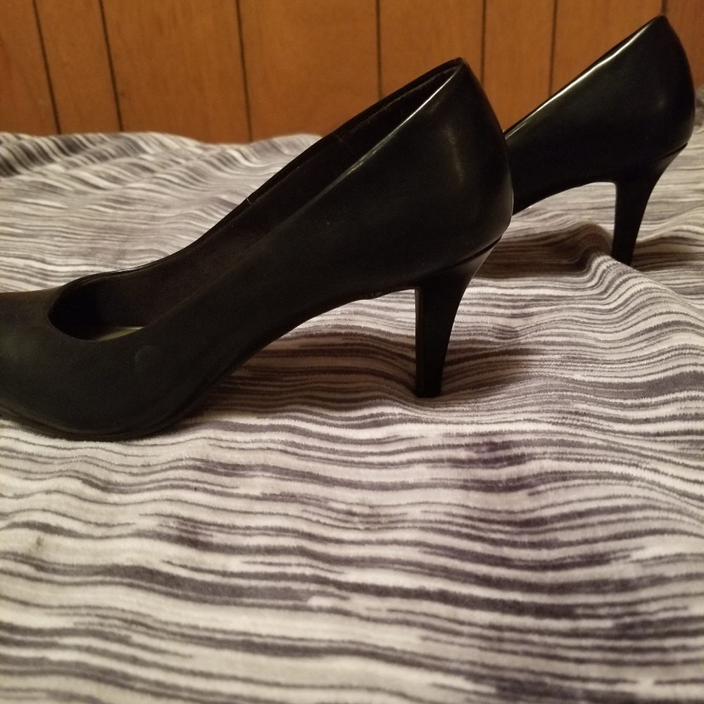 Black heels